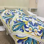 Decumani Prestige