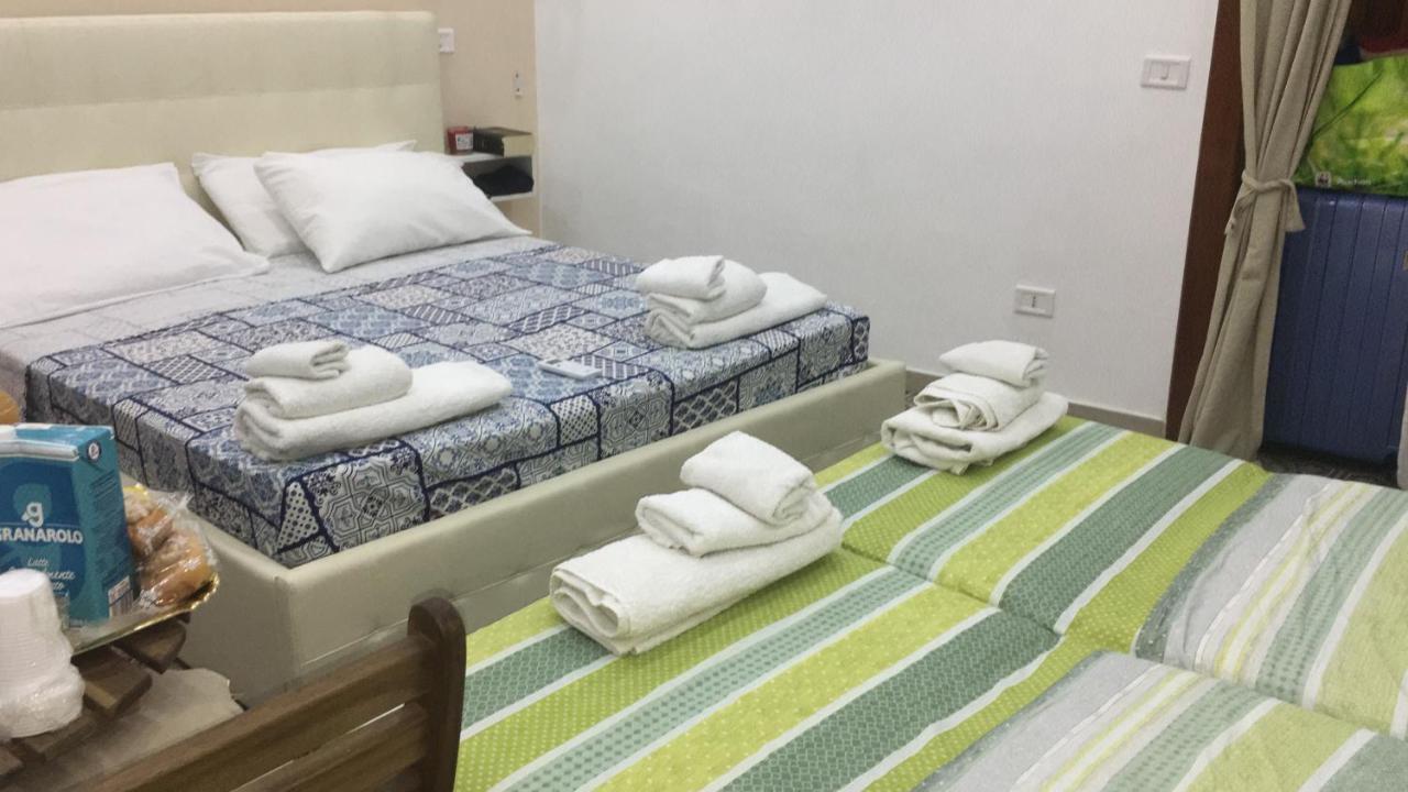 Decumani Prestige * Naples