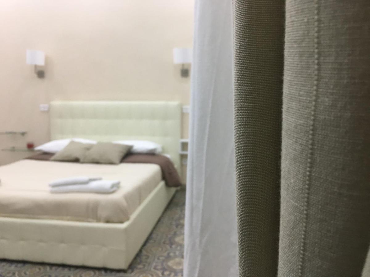 Bed & Breakfast Decumani Prestige
